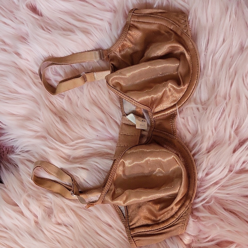 Pre-Loved Lovable Shimmery Bra- 34C